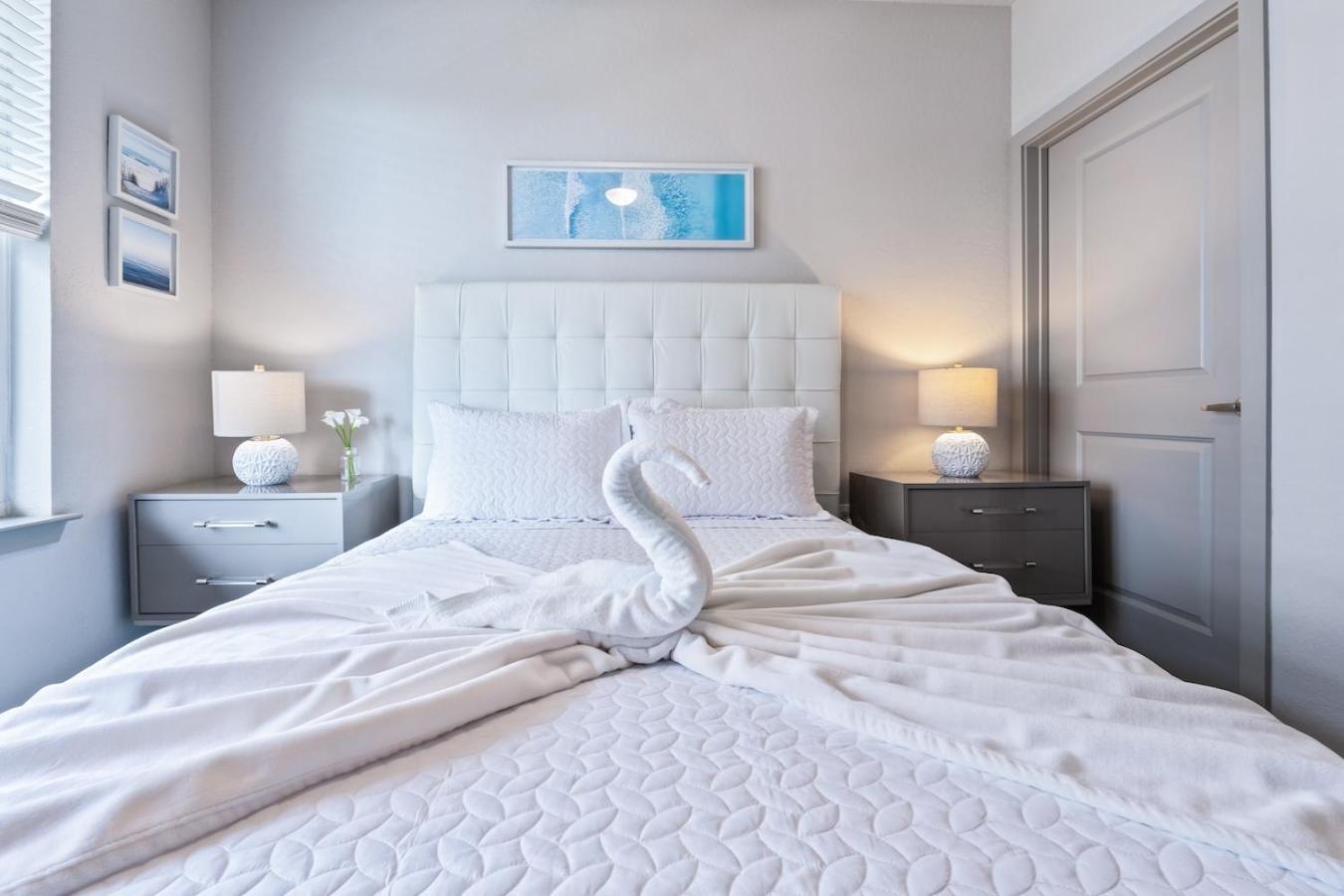 Ferienwohnung Tropicana Field 2 Bed In Dwtwn With Free Parking Sankt Petersburg Exterior foto